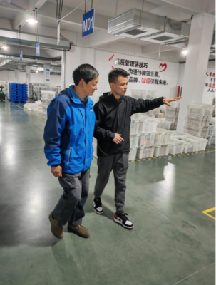 葉紅義 從基層話(huà)務(wù)員到網(wǎng)絡(luò)銷(xiāo)售先鋒，二十余載電信路上的堅(jiān)守與求變